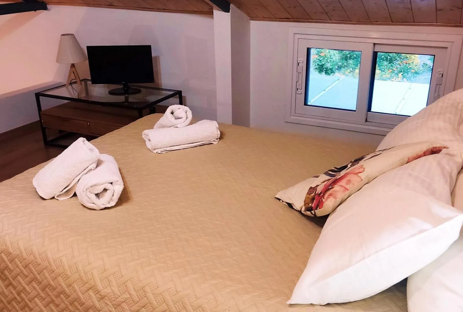 Artist'S Loft Apartment Pesadha