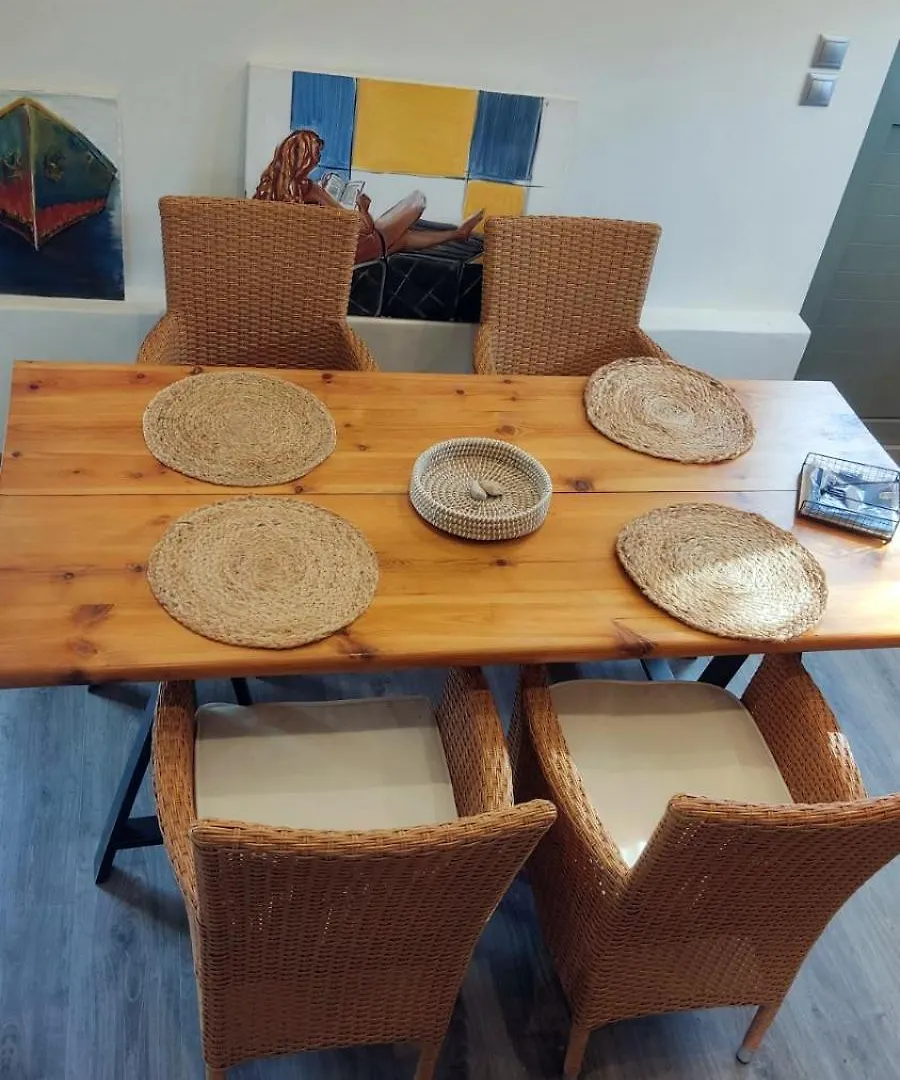 Artist'S Loft Apartment Pesadha Greece